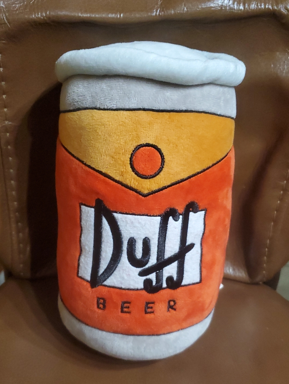 THE SIMPSONS DUFF BEER CAN PILLOW PLUSH 2018 UNIVERSAL STUDIOS? 10" BAR MAN CAVE